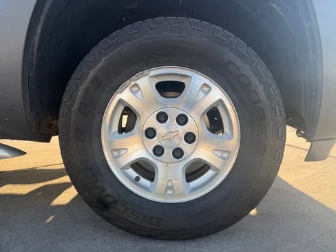 Used 2005 Chevrolet Avalanche Z71 w/ Sun And Sound Package AWD/4WD image 30