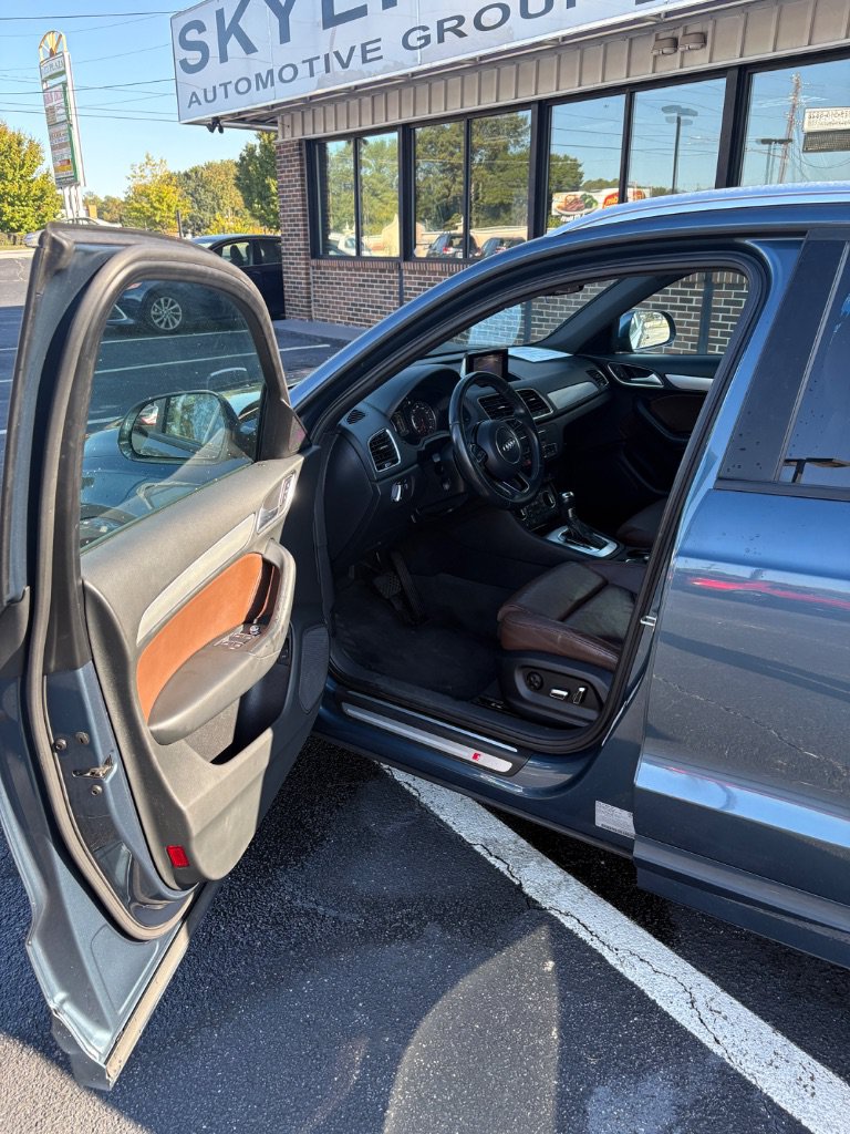 Used 2018 Audi Q3 2.0T Premium w/ Convenience Package FWD image 15