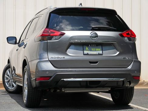 Used 2020 Nissan Rogue SV AWD/4WD image 5