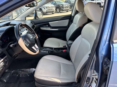 Used 2016 Subaru Crosstrek Touring AWD/4WD image 11