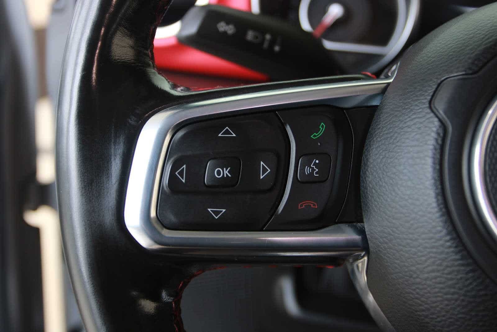 Used 2020 Jeep Gladiator Rubicon AWD/4WD image 17