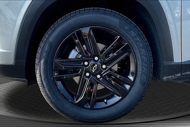 Used 2025 Chevrolet Trax ACTIV w/ Driver Confidence Package FWD image 33