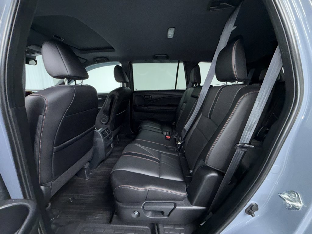 Used 2022 Honda Pilot TrailSport image 13
