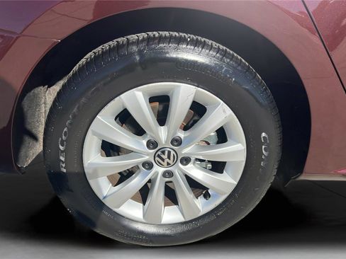 Used 2012 Volkswagen Passat 2.5 S image 15