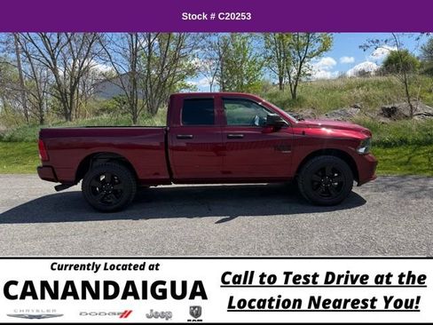 Used 2019 RAM 1500 Express w/ Express Value Package AWD/4WD image 4