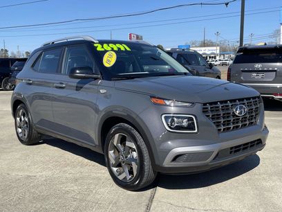 Certified 2025 Hyundai Venue Limited