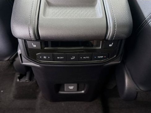 New 2026 Toyota Grand Highlander AWD image 25