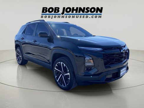 Used 2026 Chevrolet Equinox RS w/ Safety and Technology Package image 1