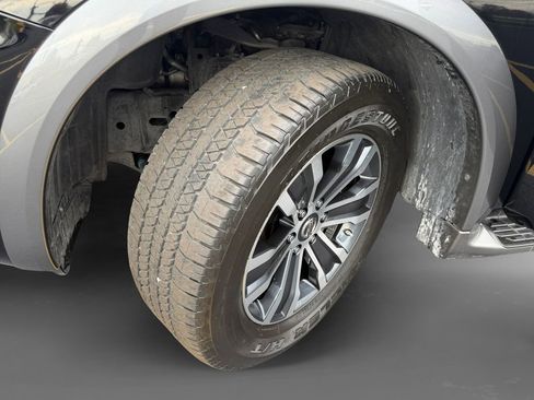 Used 2020 Nissan Armada SL w/ Premium Package RWD image 9