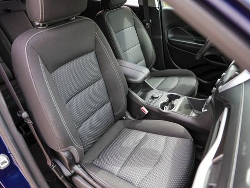 Used 2022 GMC Terrain SLE w/ Driver Convenience Package FWD image 30