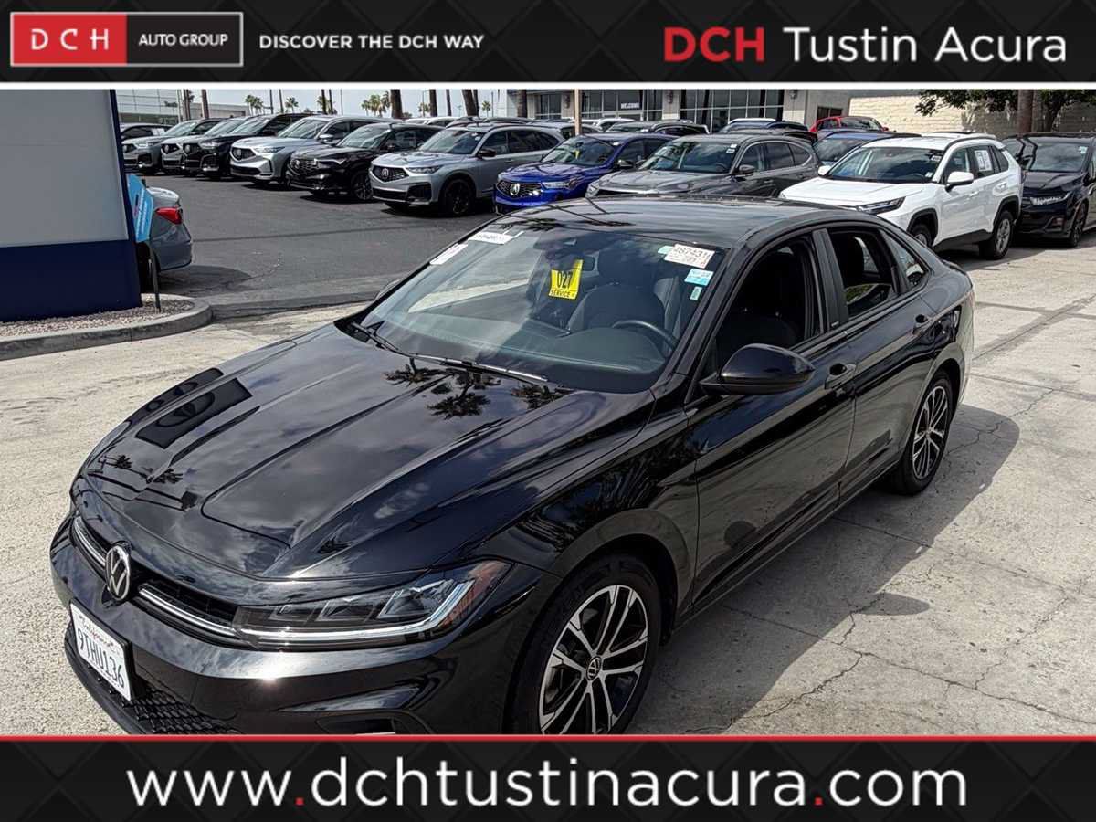 Used 2025 Volkswagen Jetta Sport FWD image 1