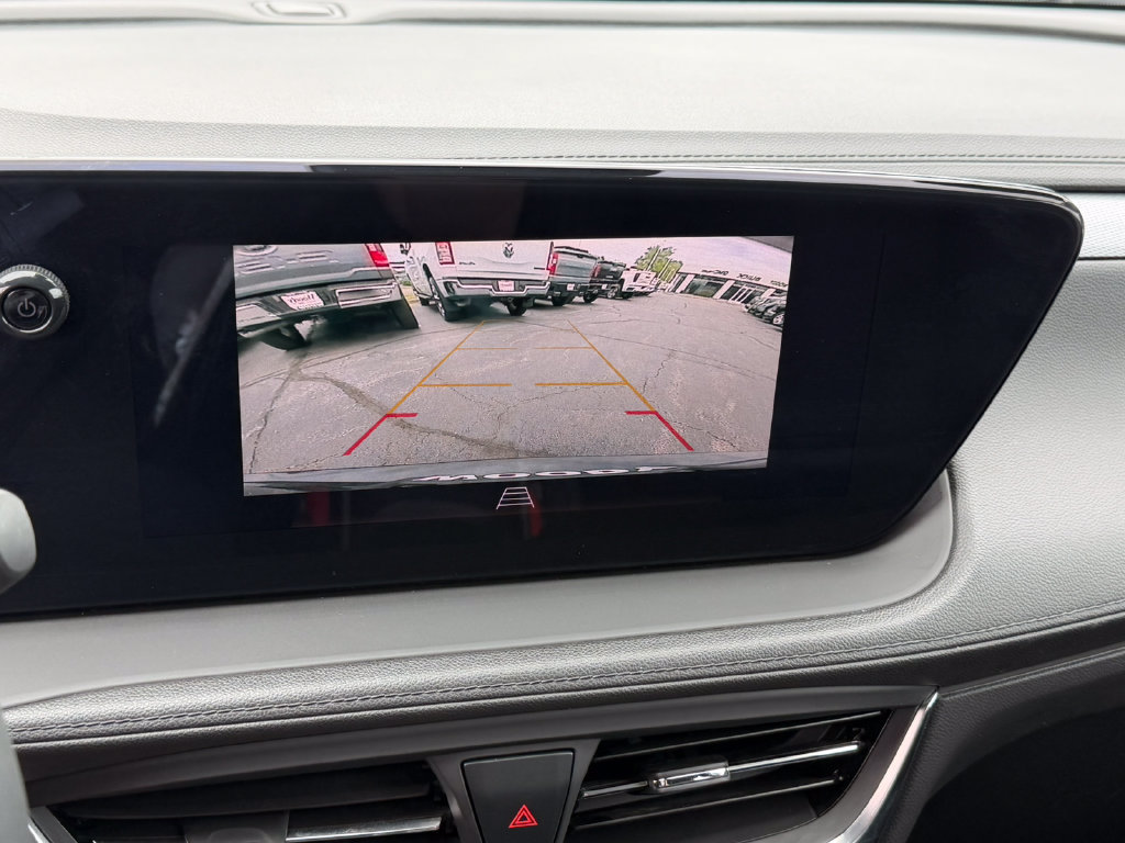 Certified 2024 Buick Encore GX Sport Touring FWD image 36