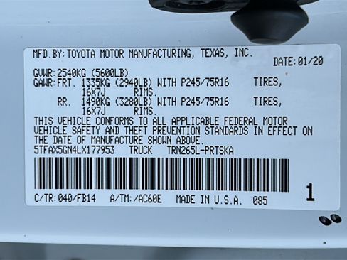 Used 2020 Toyota Tacoma SR image 44