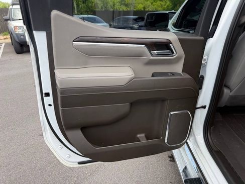 Used 2023 GMC Sierra 1500 SLT w/ SLT Premium Package AWD/4WD image 21