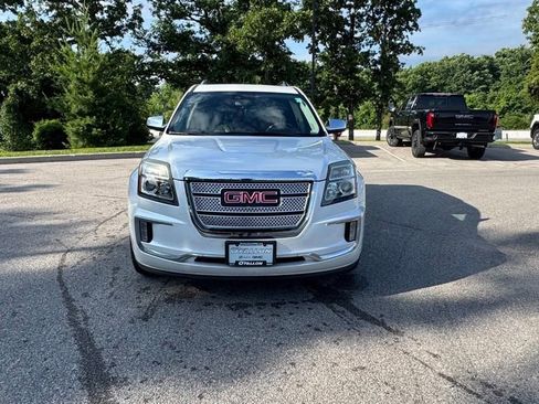 Used 2017 GMC Terrain Denali FWD image 5