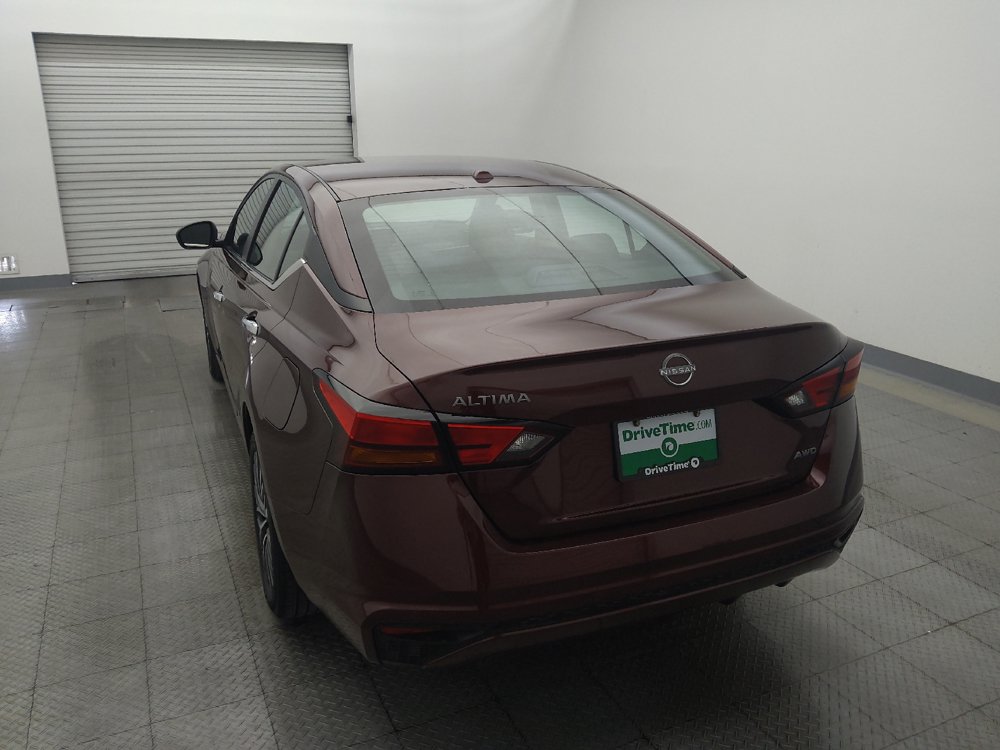Used 2025 Nissan Altima 2.5 SV AWD/4WD image 6