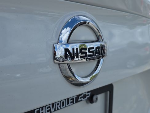 Used 2020 Nissan Rogue Sport S image 9