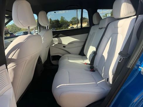 New 2026 Jeep Cherokee Limited image 24