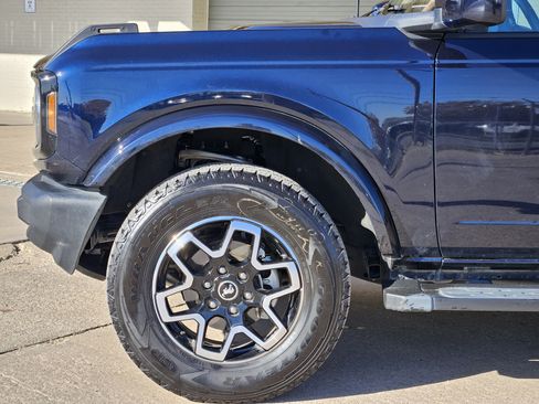 Used 2021 Ford Bronco Outer Banks image 12