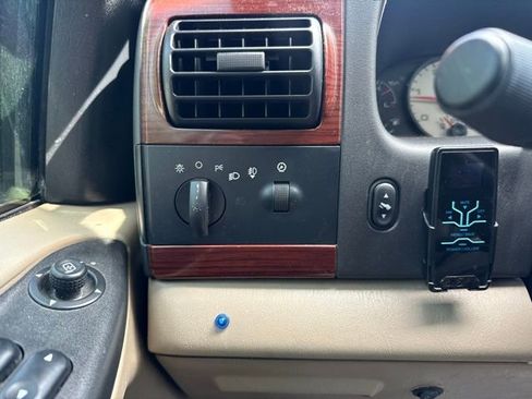 Used 2006 Ford F350 4x4 Crew Cab DRW Super Duty image 22