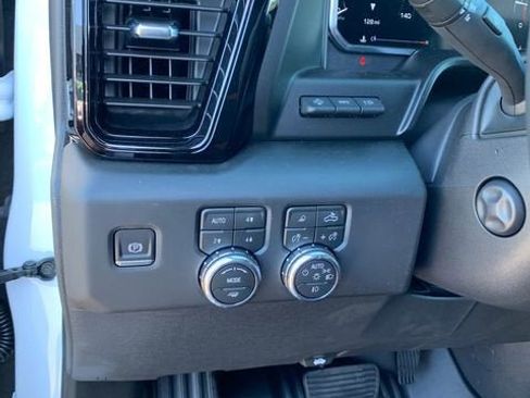 New 2026 GMC Sierra 1500 AT4 w/ AT4 Premium Package image 21