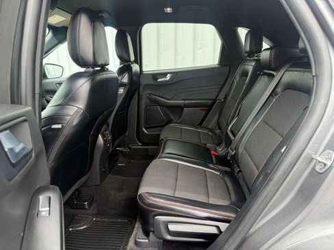 Used 2024 Ford Escape ST-Line AWD/4WD image 5