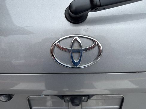 Used 2004 Toyota Sequoia SR5 image 55