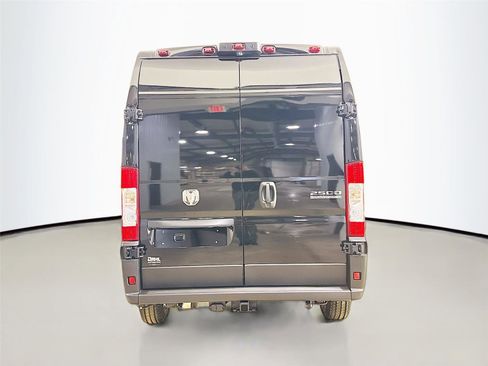 New 2026 RAM ProMaster 2500 w/ Convenience Group image 11