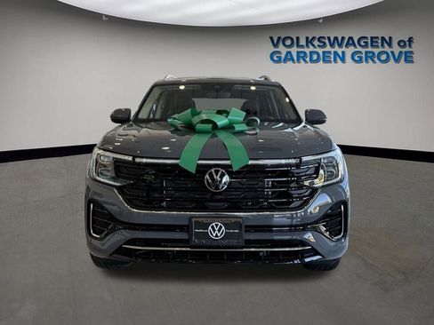 New 2026 Volkswagen Atlas SEL Premium R-Line AWD/4WD image 2