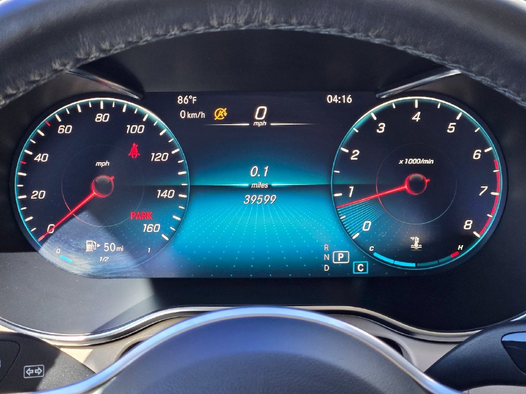 Used 2022 Mercedes-Benz GLC 300 4MATIC w/ Premium Package Lite image 21