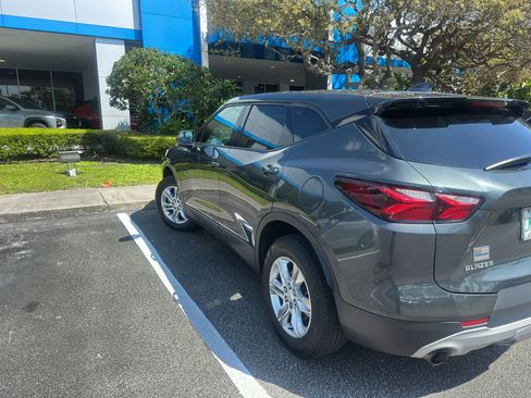 Used 2019 Chevrolet Blazer LT image 17