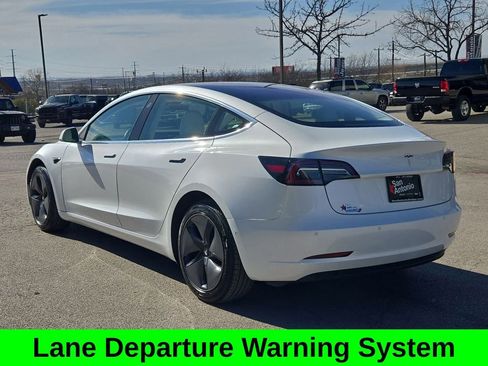 Used 2018 Tesla Model 3 Mid Range image 6