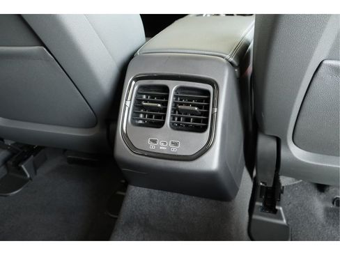 Used 2023 VinFast VF 8 Eco AWD/4WD image 20