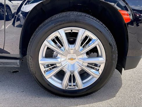 Used 2023 Chevrolet Tahoe High Country w/ Premium Package image 11