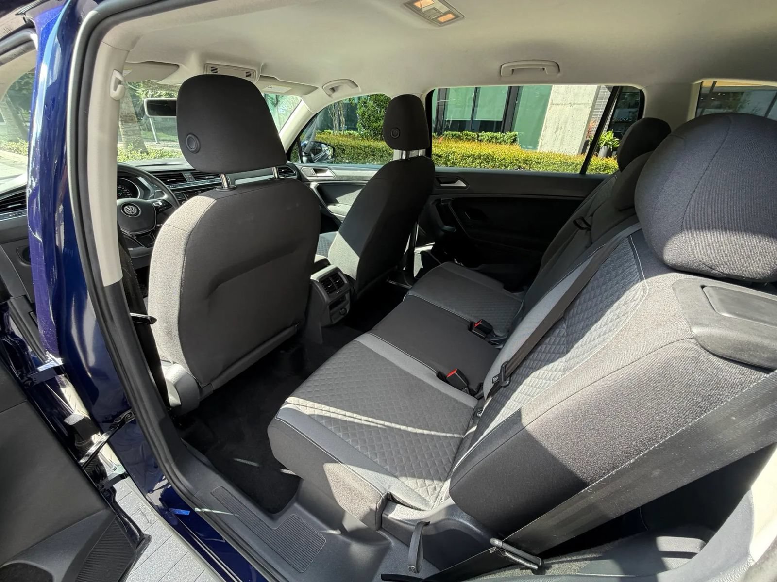 Used 2021 Volkswagen Tiguan S FWD image 14
