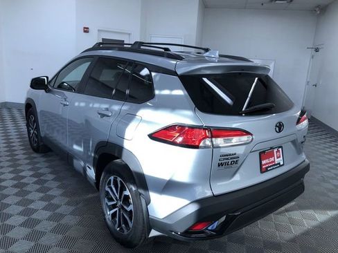 Certified 2024 Toyota Corolla Cross SE image 12
