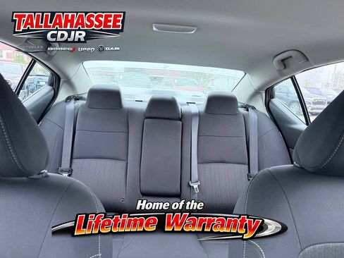 Used 2025 Nissan Altima 2.5 SV FWD image 29