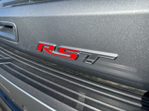 Used 2025 Chevrolet Suburban RST w/ RST Capability Package AWD/4WD image 35