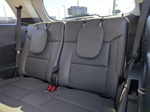 New 2026 Ford Explorer Active w/ Active Comfort Package image 17