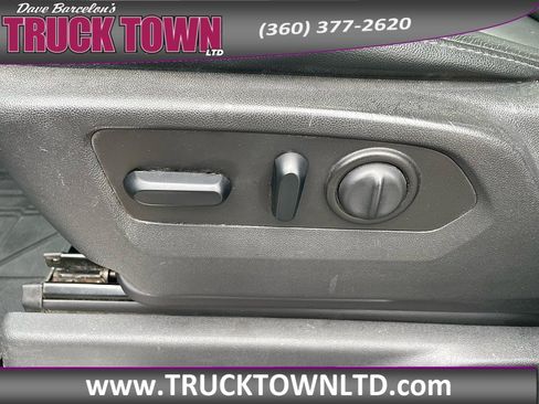 Used 2020 Chevrolet Silverado 3500 LTZ w/ LTZ Plus Package AWD/4WD image 34