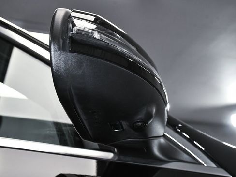 Used 2022 Mercedes-Benz GLC 300 4MATIC Coupe image 65