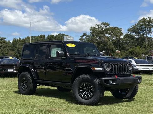 New 2027 Jeep Wrangler Unlimited Rubicon AWD/4WD image 3