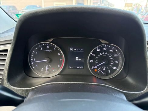 Used 2018 Hyundai Elantra SEL FWD image 19