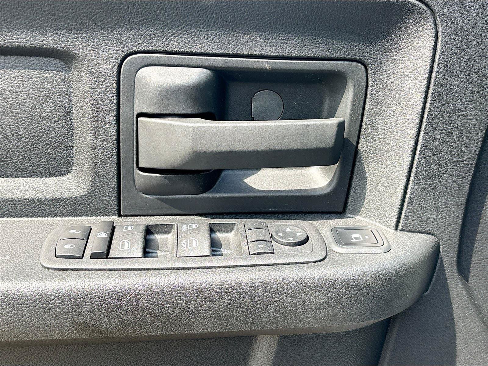 Used 2024 RAM 3500 Tradesman RWD image 17