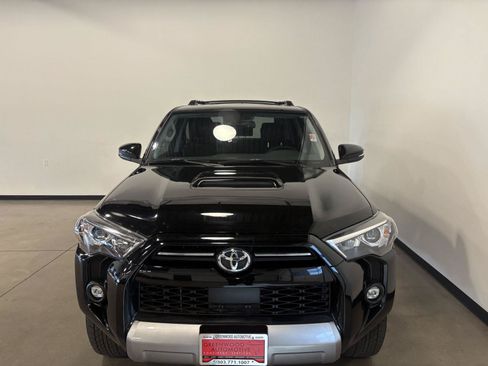 Used 2024 Toyota 4Runner TRD Off-Road Premium w/ Moonroof Package AWD/4WD image 8