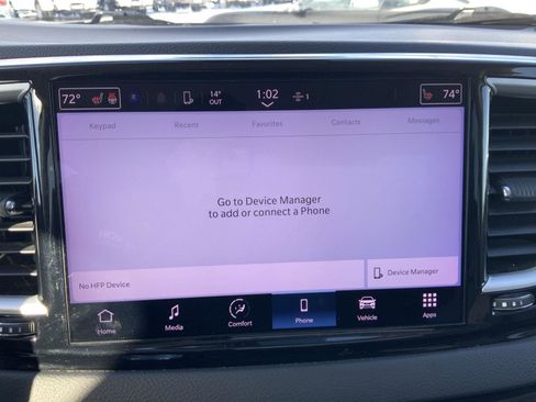 Used 2022 Chrysler Pacifica Touring-L image 39