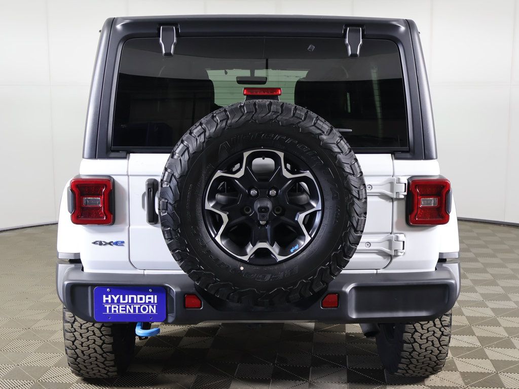 Used 2022 Jeep Wrangler Unlimited Rubicon 4xe w/ Cold Weather Group AWD/4WD image 10