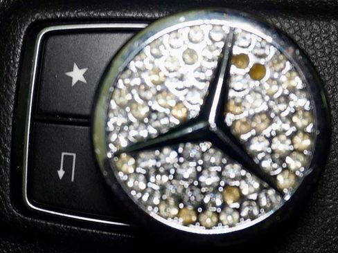 Used 2017 Mercedes-Benz CLA 250 4MATIC image 23