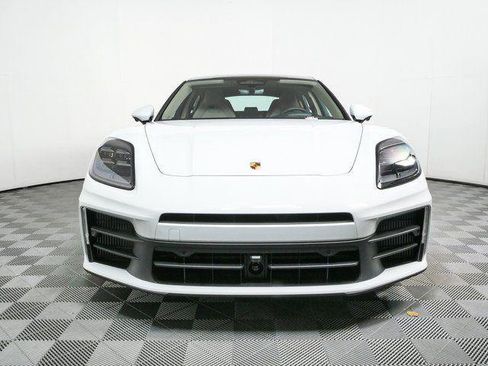 New 2026 Porsche Panamera image 36