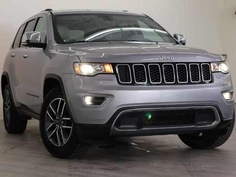 Used 2019 Jeep Grand Cherokee Limited RWD image 31